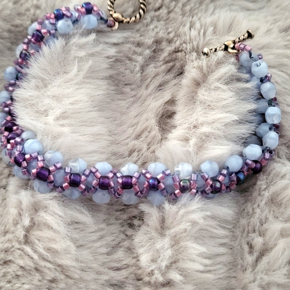 X's and O's Handmade Bracelet